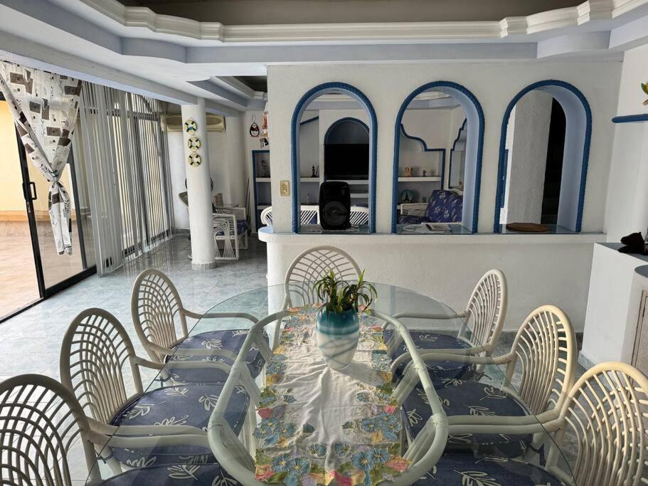 Blue Coast With Pool And Ocean View 10 To 35 P Villa Acapulco Buitenkant foto