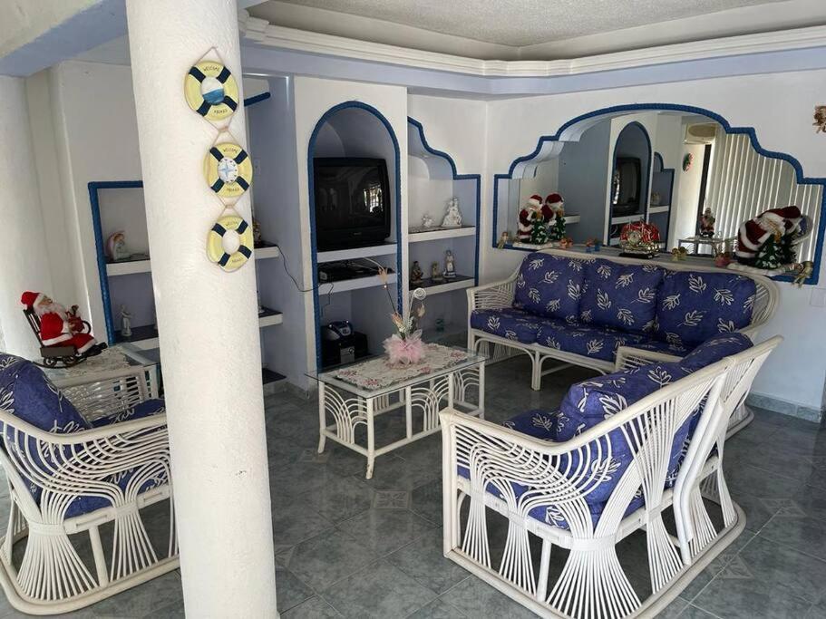 Blue Coast With Pool And Ocean View 10 To 35 P Villa Acapulco Buitenkant foto