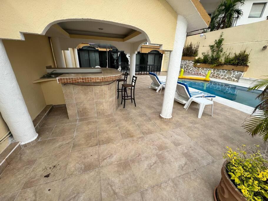 Blue Coast With Pool And Ocean View 10 To 35 P Villa Acapulco Buitenkant foto